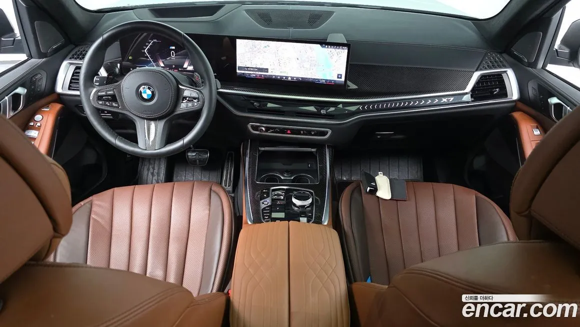 BMW X7 — фото 9
