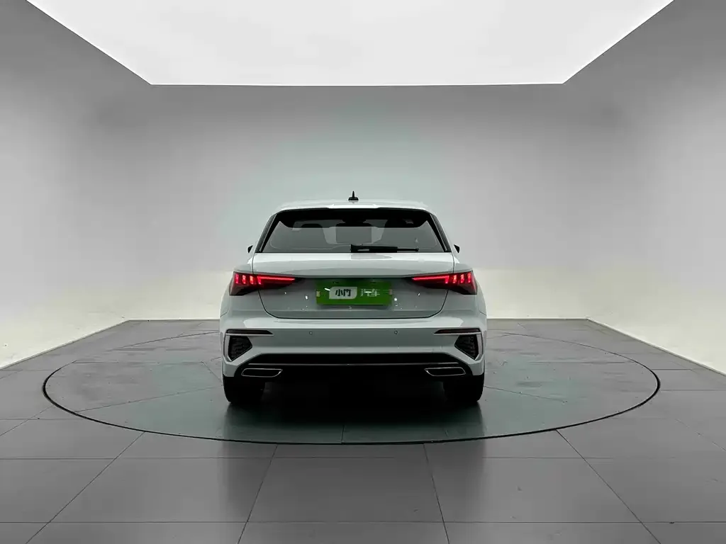 Audi A3 — фото 2