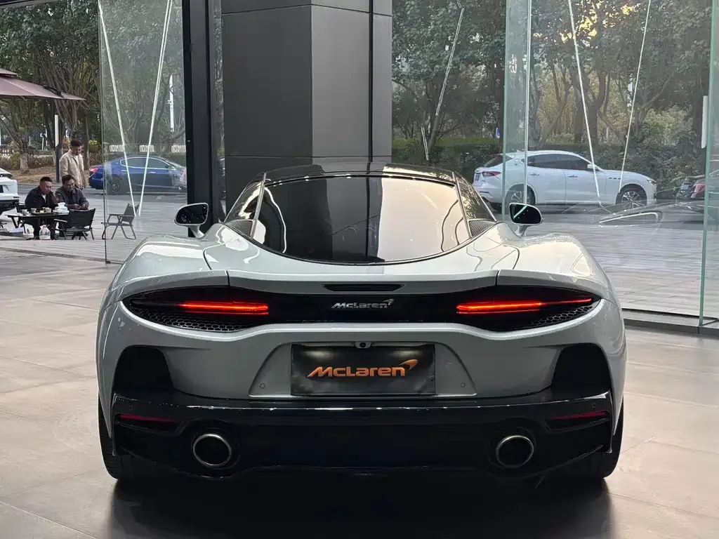 McLaren GT — фото 6