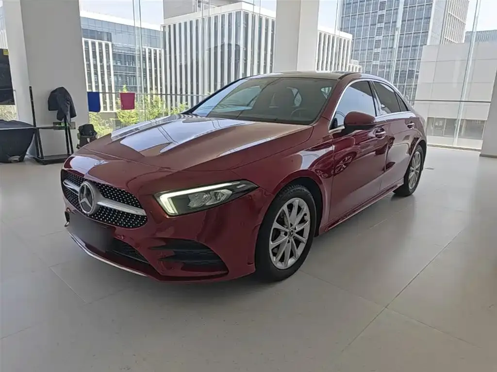 Mercedes-Benz A-Class — фото 1