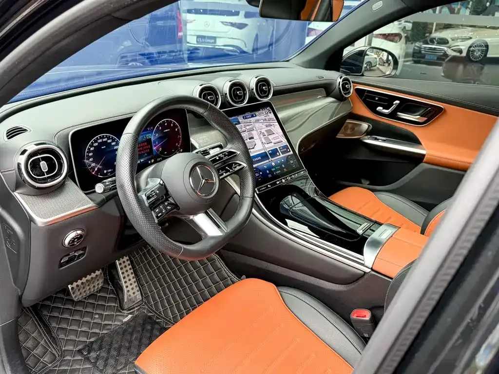 Mercedes-Benz GLC Coupe — фото 10