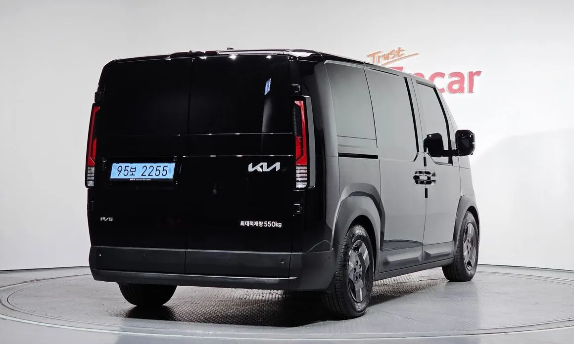 Kia PV5 — фото 8