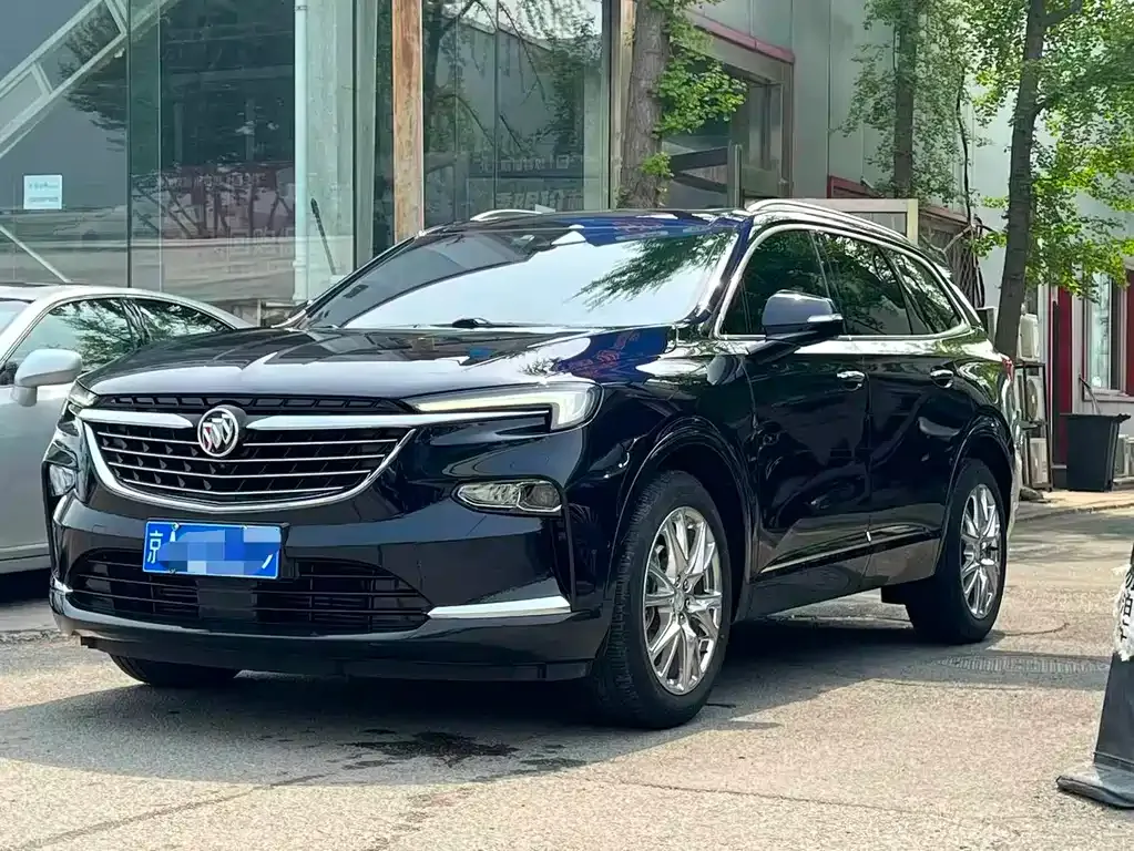 Buick Enclave — фото 1
