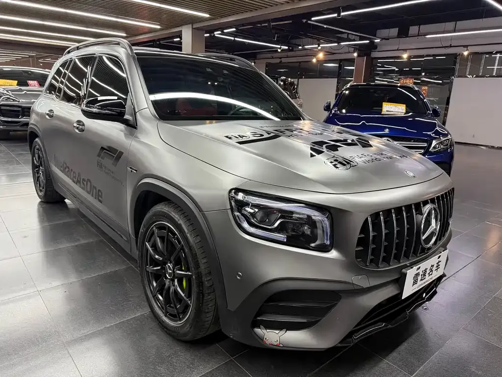 Mercedes-Benz GLB AMG — фото 6
