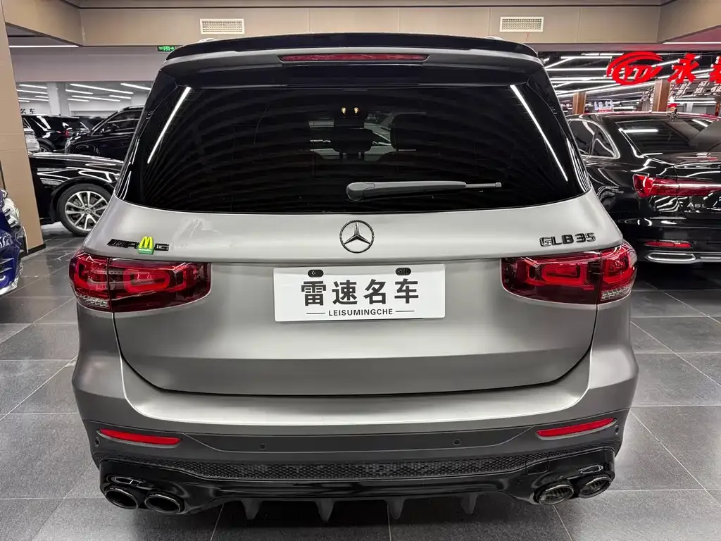 Mercedes-Benz GLB AMG — фото 9