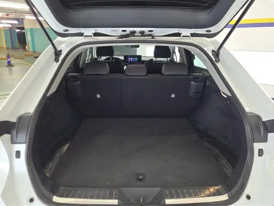 Toyota Harrier — фото 3