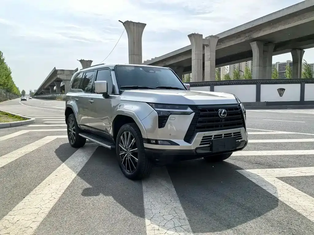 Lexus GX — фото 4