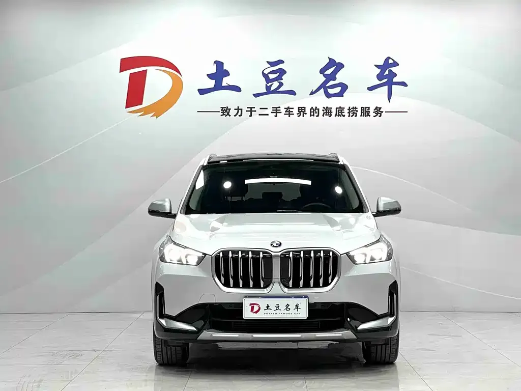 BMW X1 — фото 2
