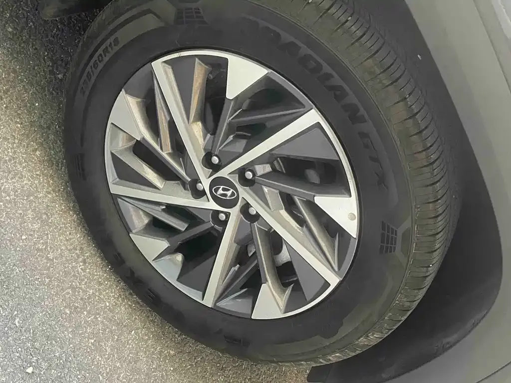 Hyundai Tucson — фото 4