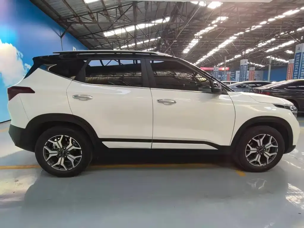 Kia KX3 — фото 7
