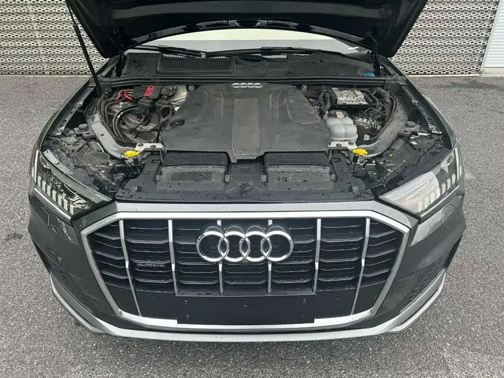Audi Q7 — фото 4