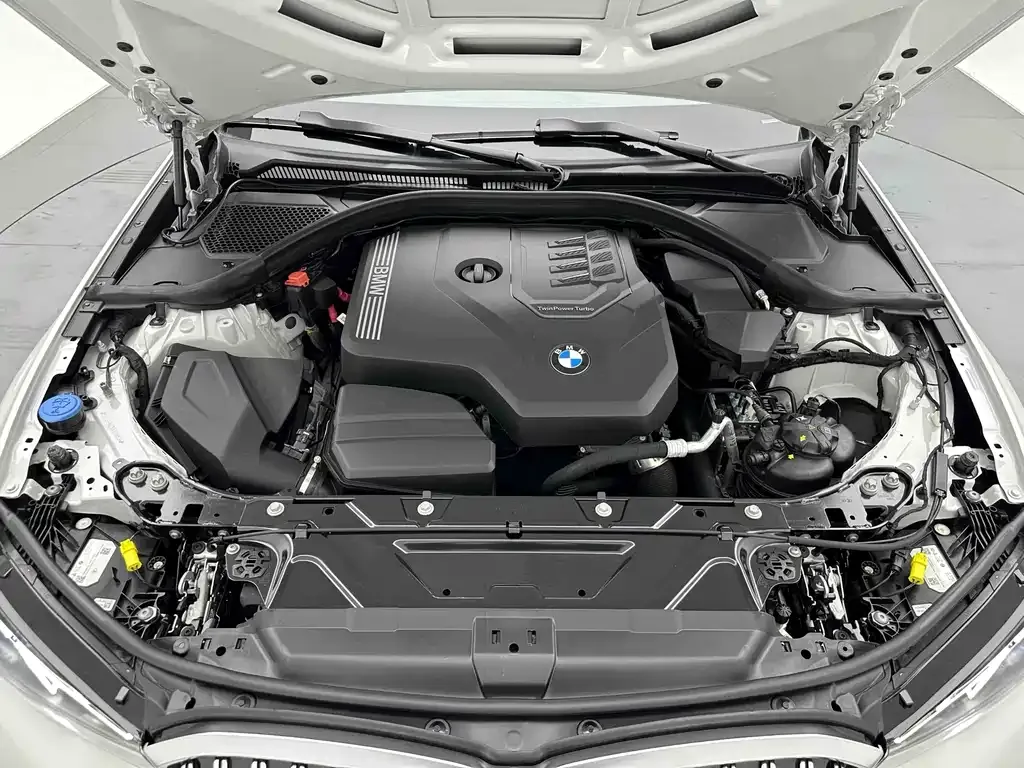 BMW 3 Series — фото 10
