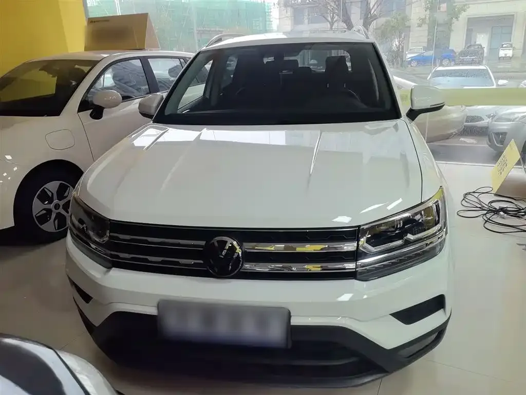Volkswagen Tharu — фото 4