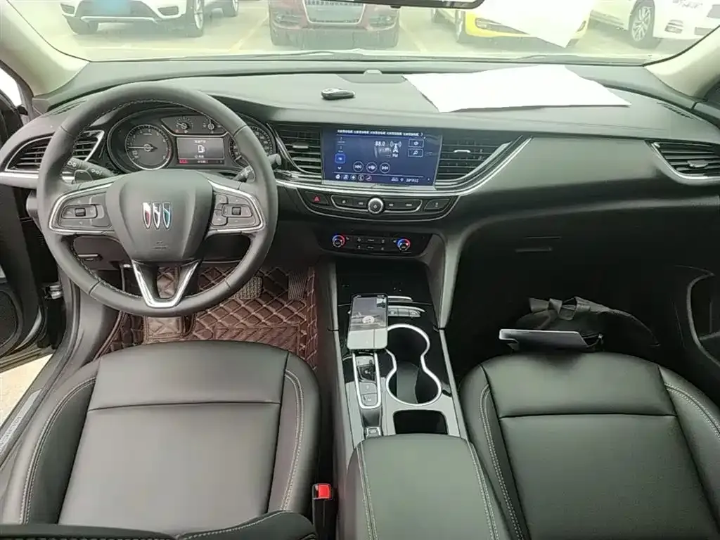 Buick Regal — фото 5