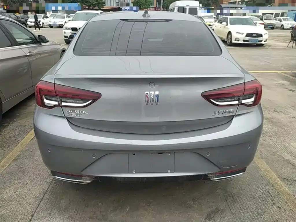 Buick Regal — фото 10
