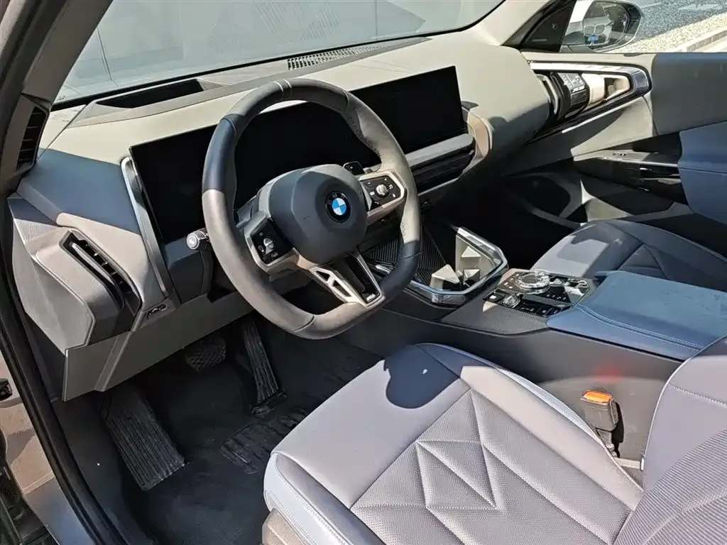 BMW X3 — фото 10