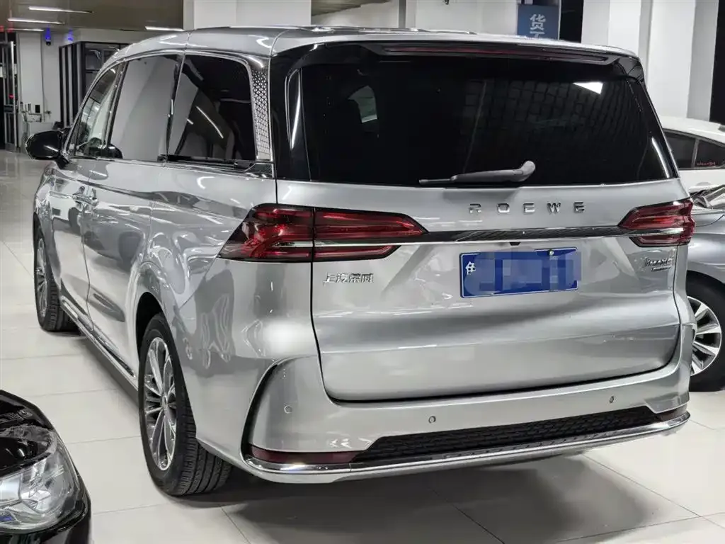Roewe iMAX8 — фото 8