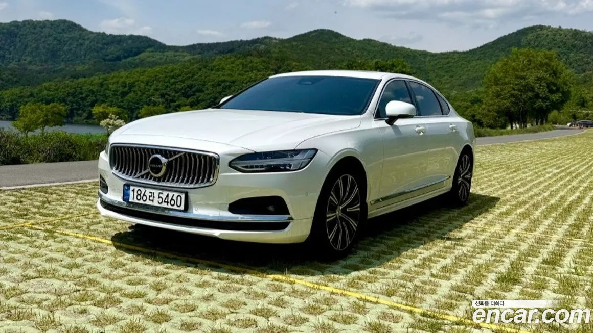 Volvo S90 — фото 1