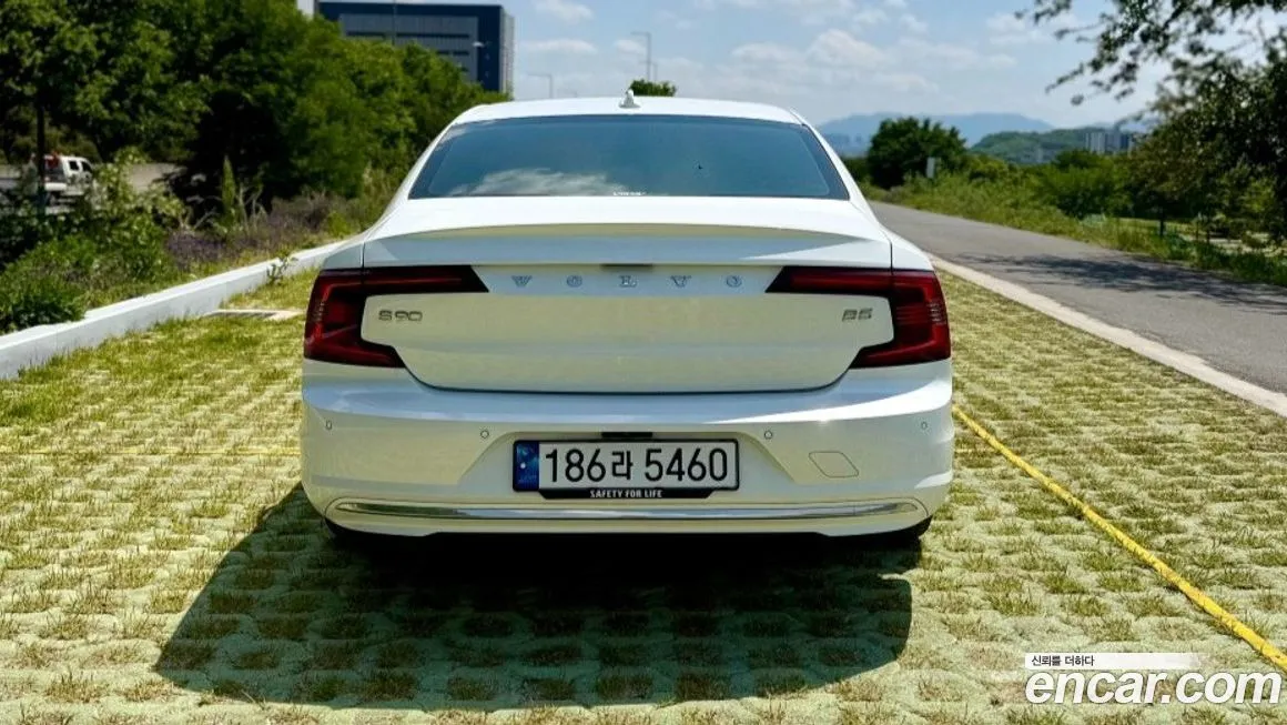 Volvo S90 — фото 6