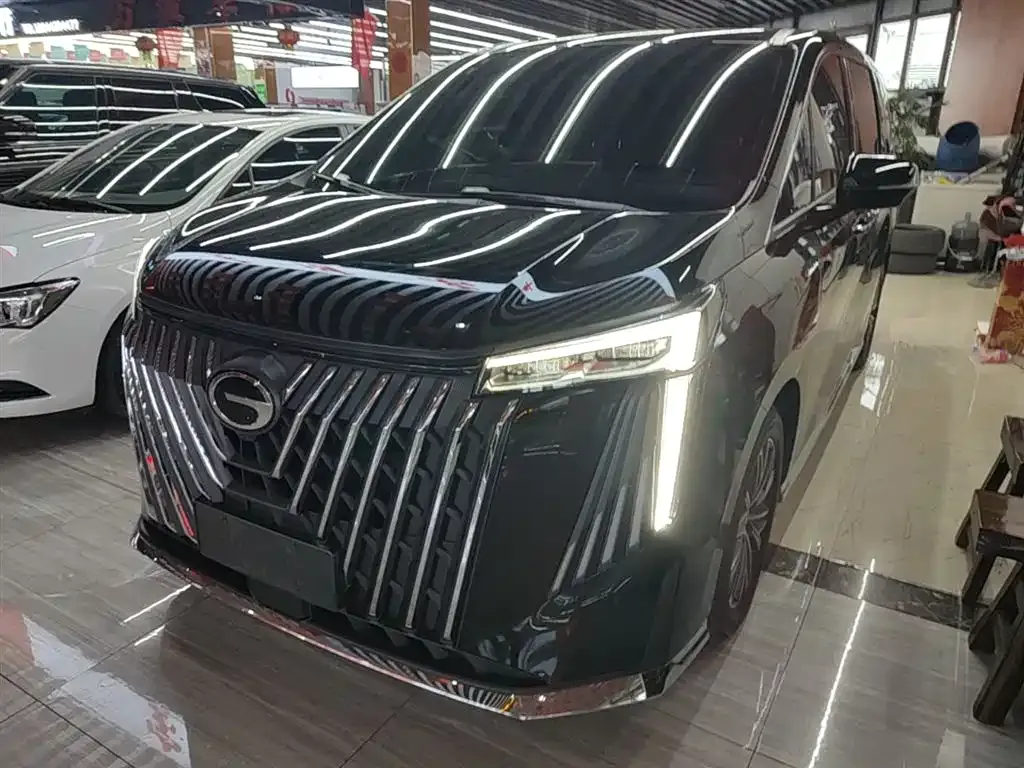 GAC Motor Trumpchi M8 — фото 1