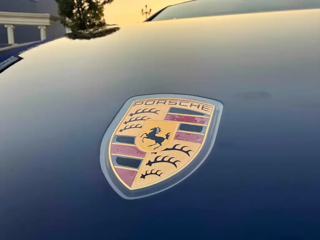 Porsche Cayenne Hybrid — фото 10