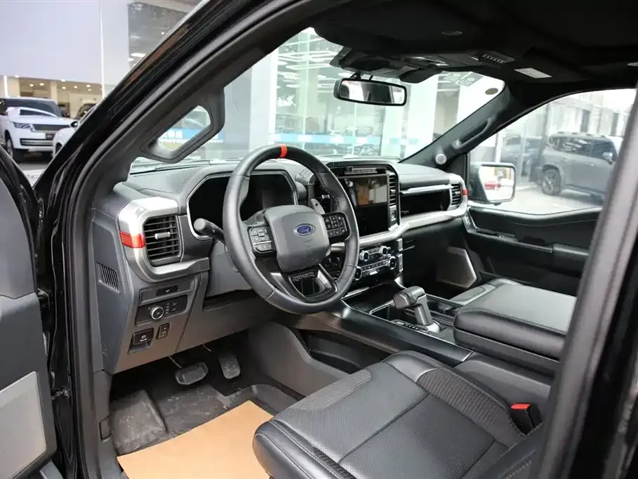 Ford F-150 Raptor — фото 6
