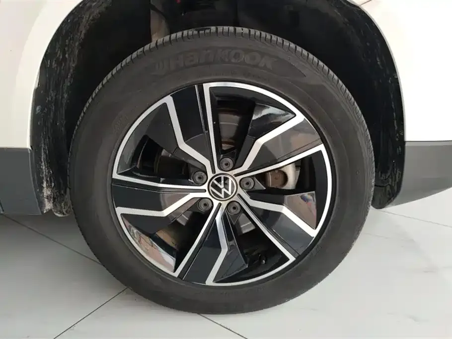Volkswagen Tharu — фото 7