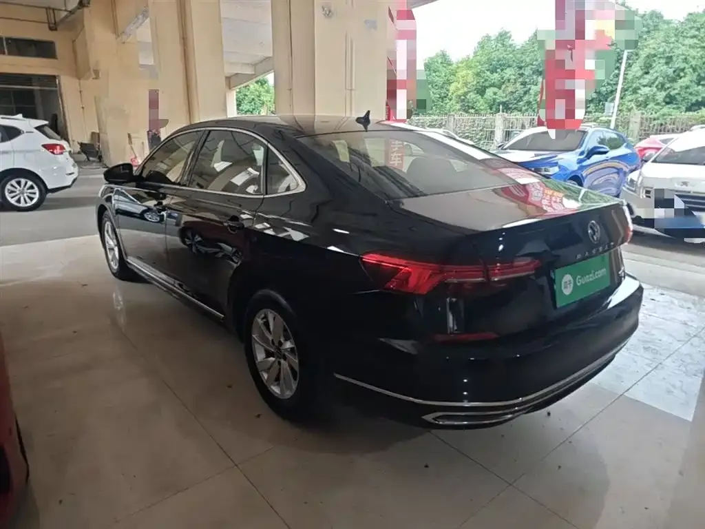 Volkswagen Passat — фото 6
