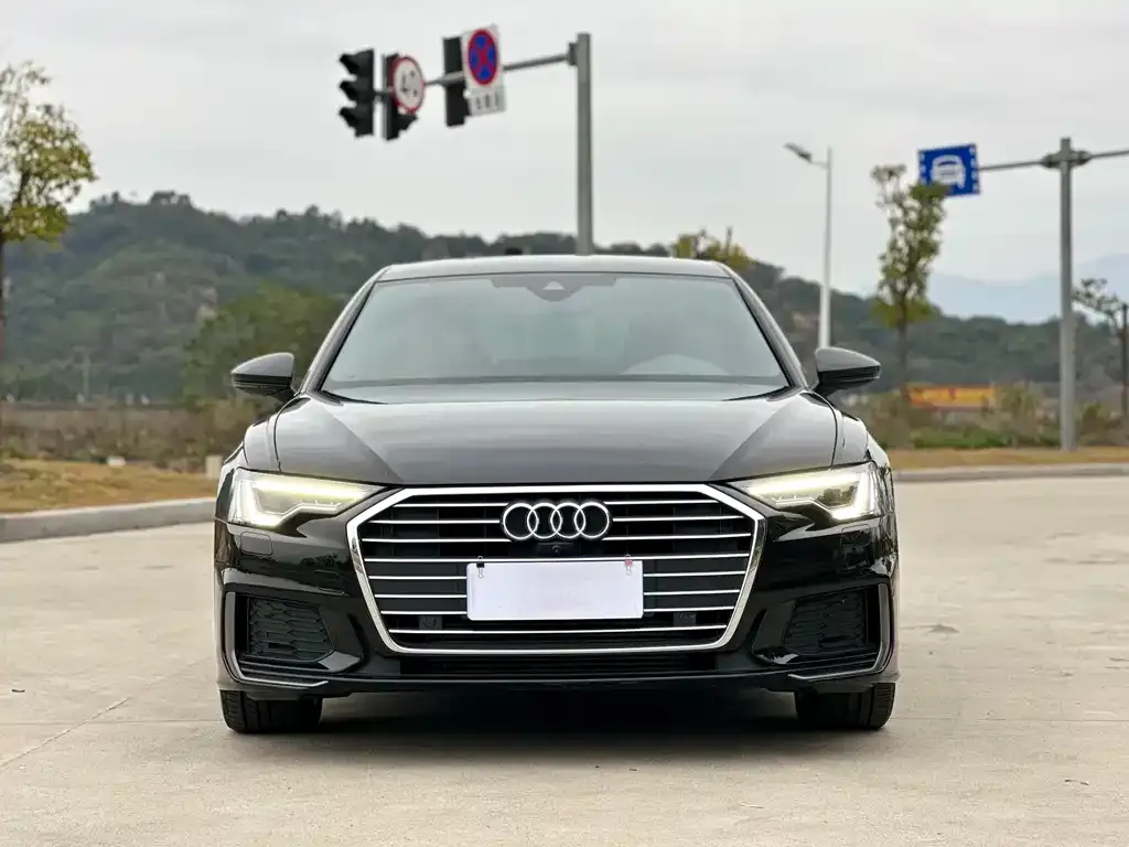 Audi A6L — фото 3