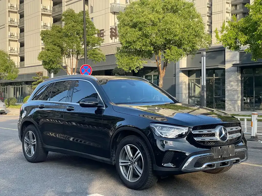 Mercedes-Benz GLC — фото 9