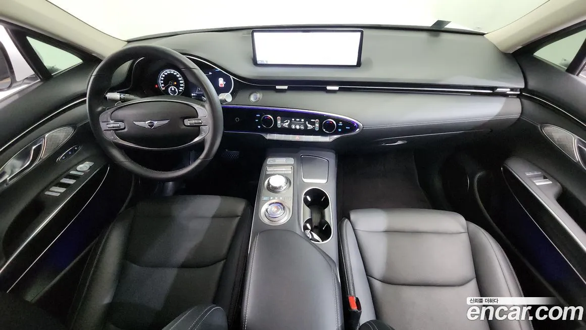 Genesis GV70 — фото 10
