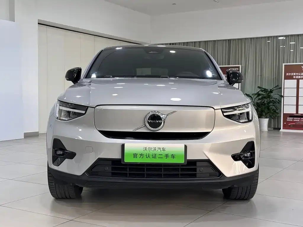 Volvo C40 — фото 2