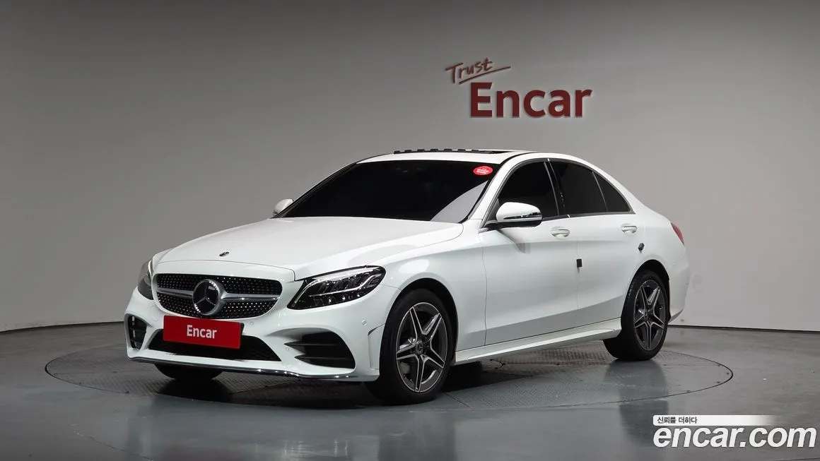 Mercedes-Benz C-Class — фото 1