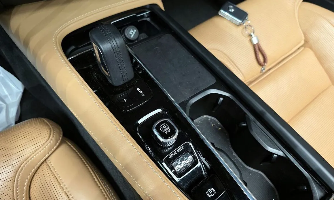 Volvo V90 — фото 10