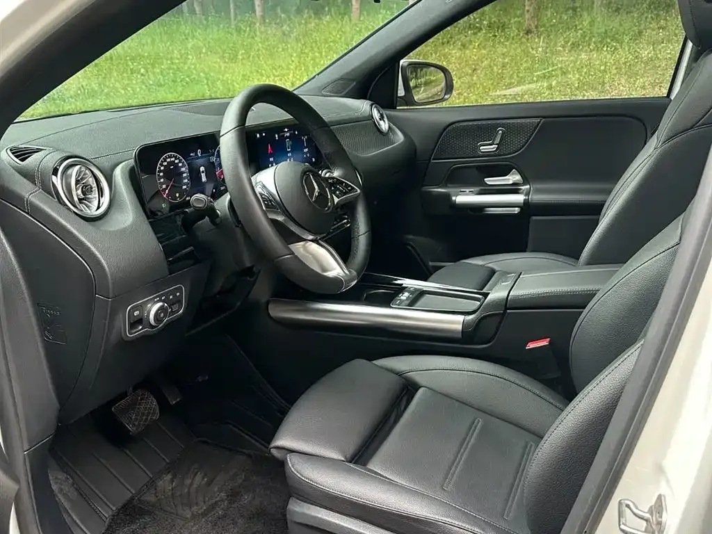 Mercedes-Benz GLA — фото 4