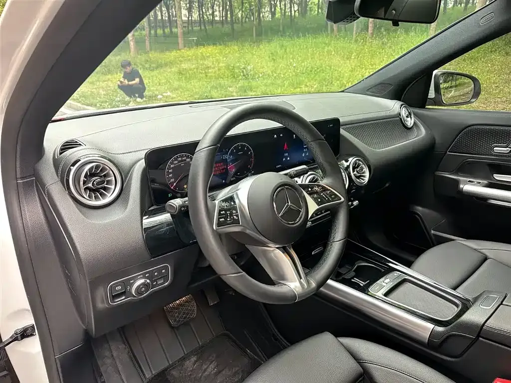 Mercedes-Benz GLA — фото 6