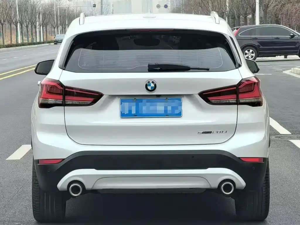 BMW X1 — фото 3