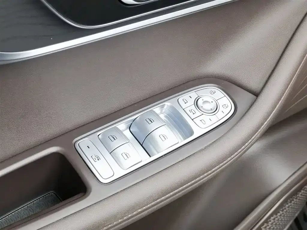 Chery Tiggo 8 PLUS — фото 9