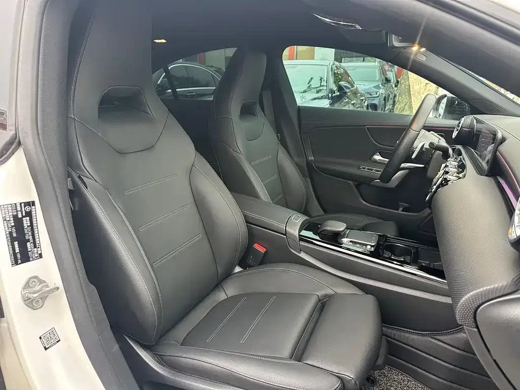 Mercedes-Benz CLA (Import) — фото 7