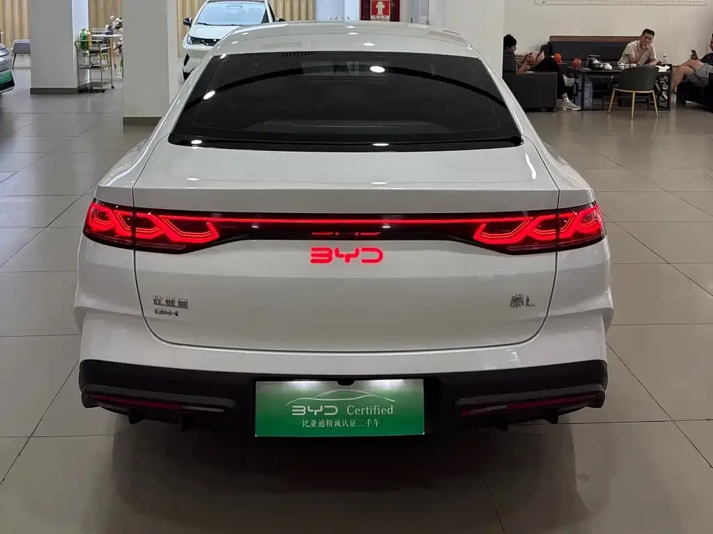 BYD Qin L — фото 4