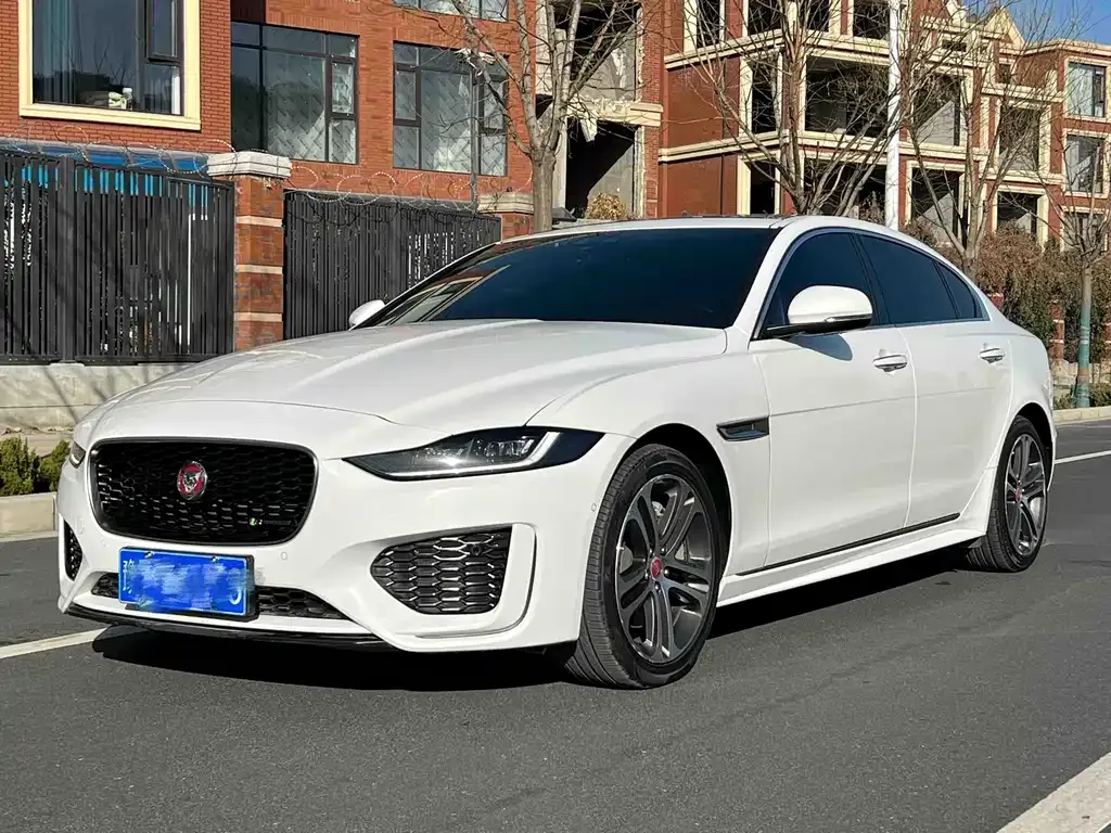 Jaguar XEL — фото 4