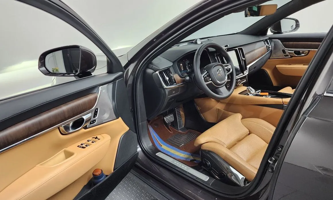 Volvo S90 — фото 10