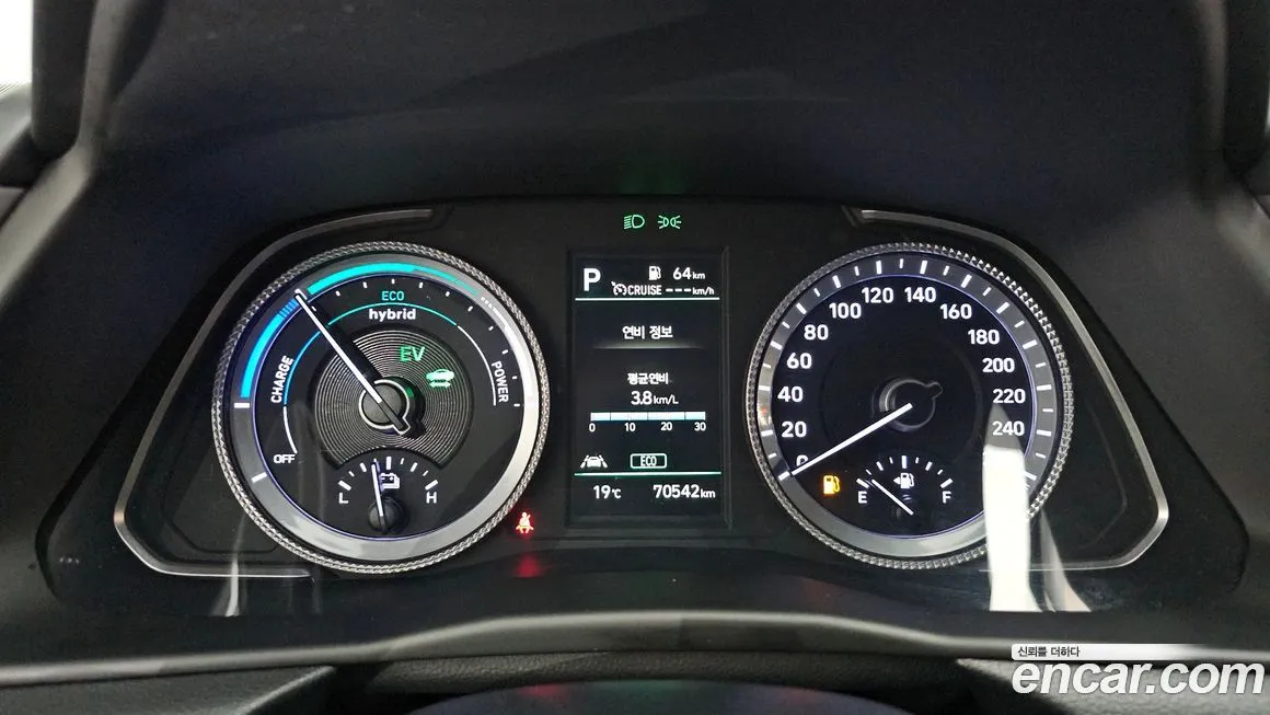Hyundai Sonata — фото 6