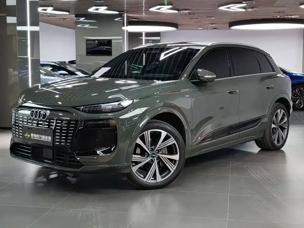 Audi Q6L e-tron — фото 7