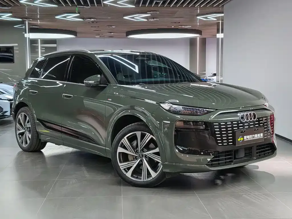 Audi Q6L e-tron — фото 9