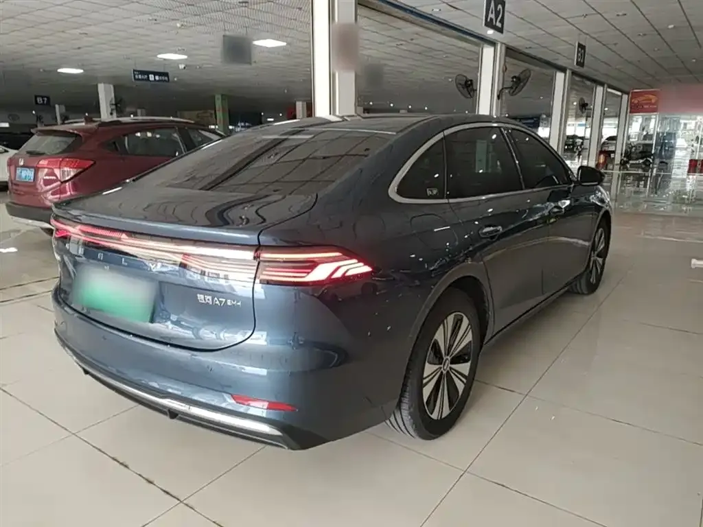Geely Galaxy A7 — фото 9