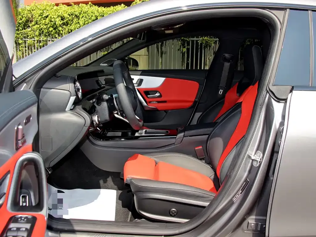 Mercedes-Benz CLA AMG — фото 4