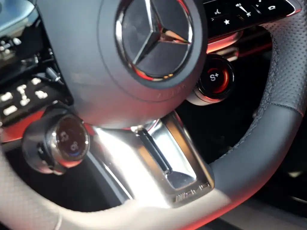 Mercedes-Benz CLA AMG — фото 6