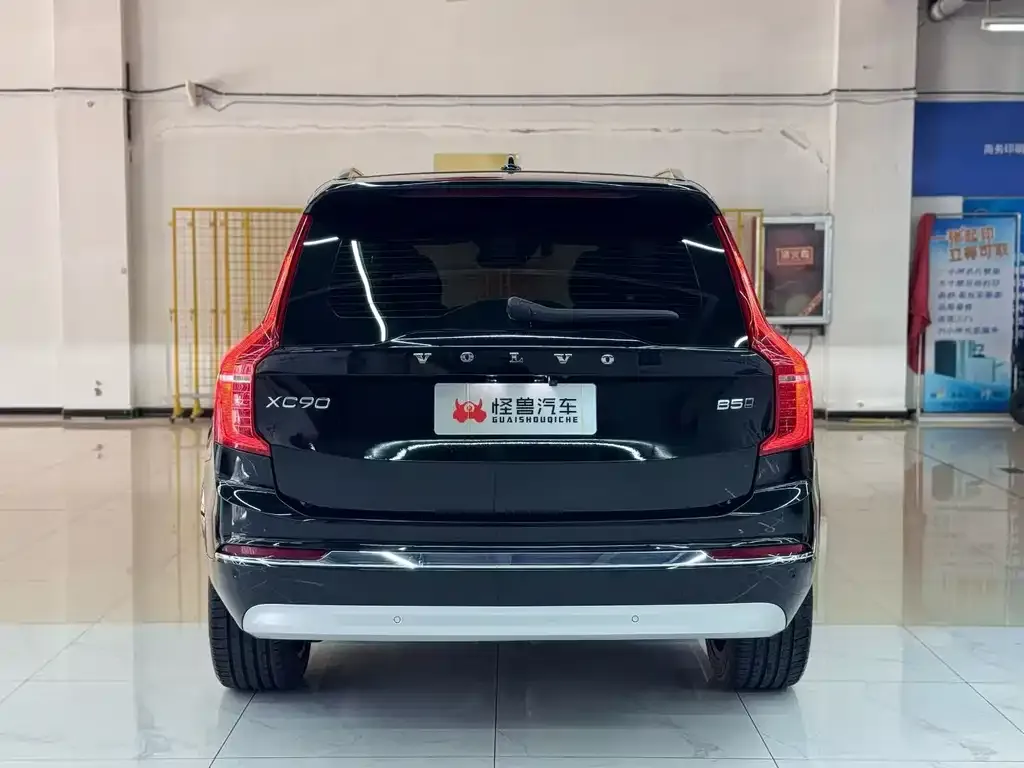 Volvo XC90 — фото 2