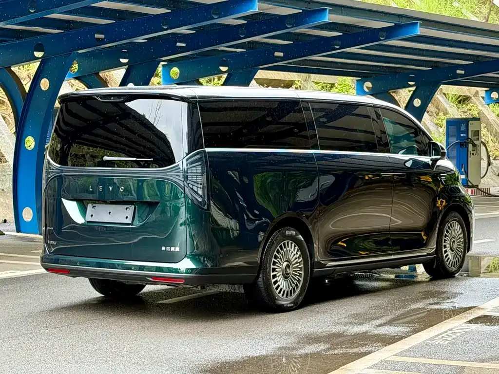 Geely Yizhen L380 — фото 3